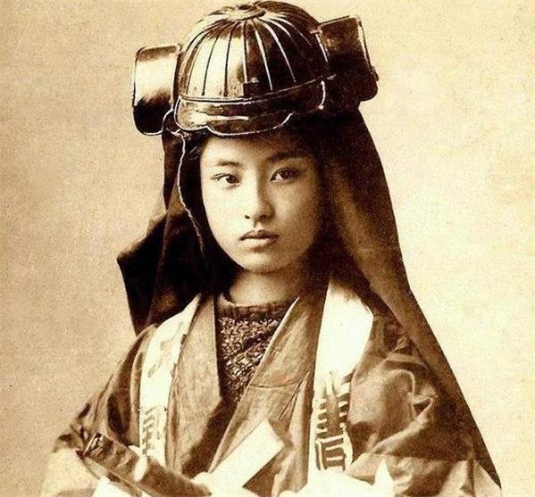 日本女武士立花訚千代-出得厅堂上得战场 日本女武士揭秘